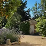 Сasa de vacaciones Domaine De Monteils *
