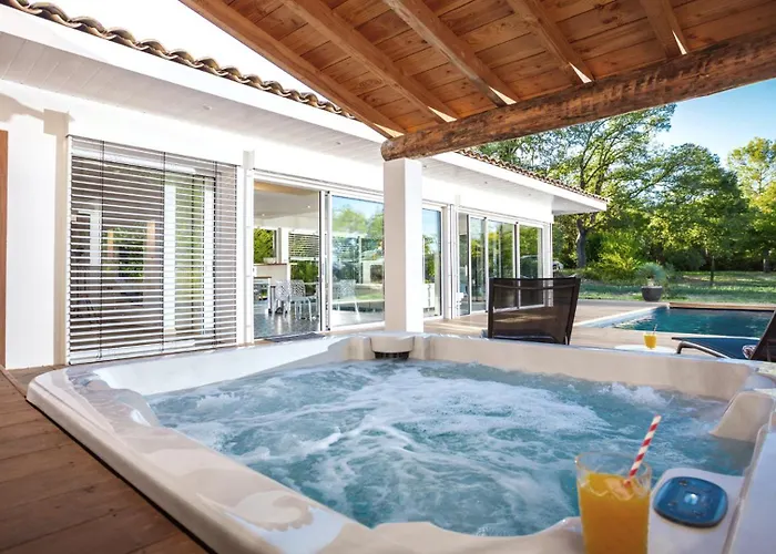 Domaine De Monteils Feriehus Carnas