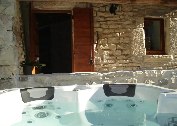 Domaine De Monteils Feriehus Carnas